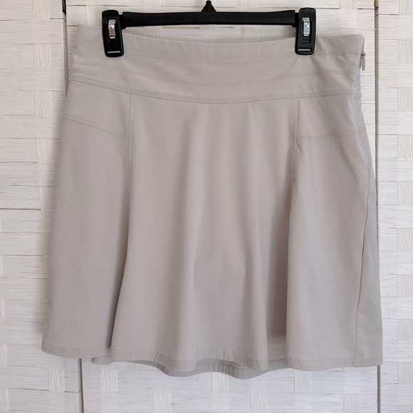 Athleta All Day Skort - Picture 2 of 15